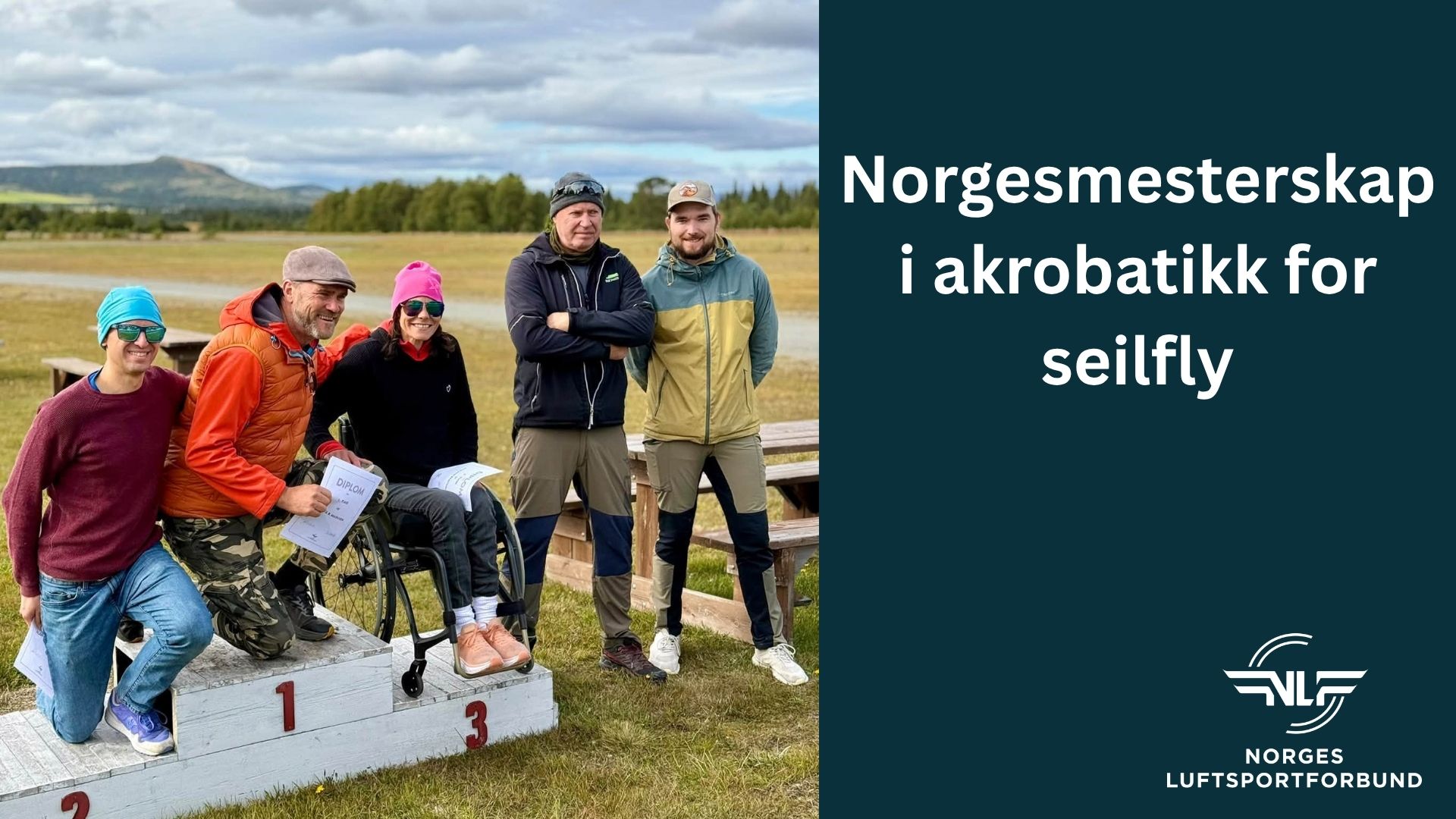 Kjetil B. Mathisen er norgesmester i seilflyakrobatikk
