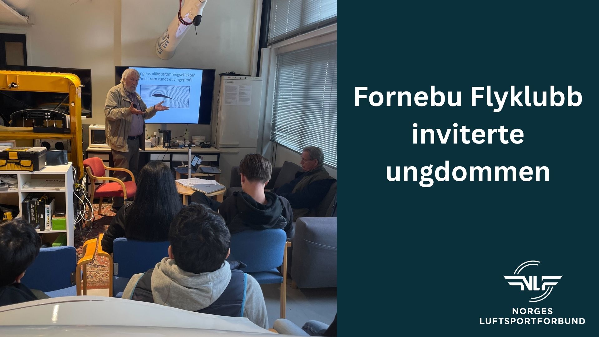 Flysimulator som inngang til luftsporten - Fornebu Flyklubb inviterte ungdommmen
